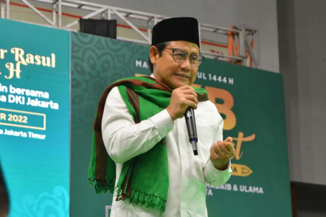 Puncak HSN 2022, 9999 Laskar Santri Jawa Timur Gelar Apel di Tugu Pahlawan