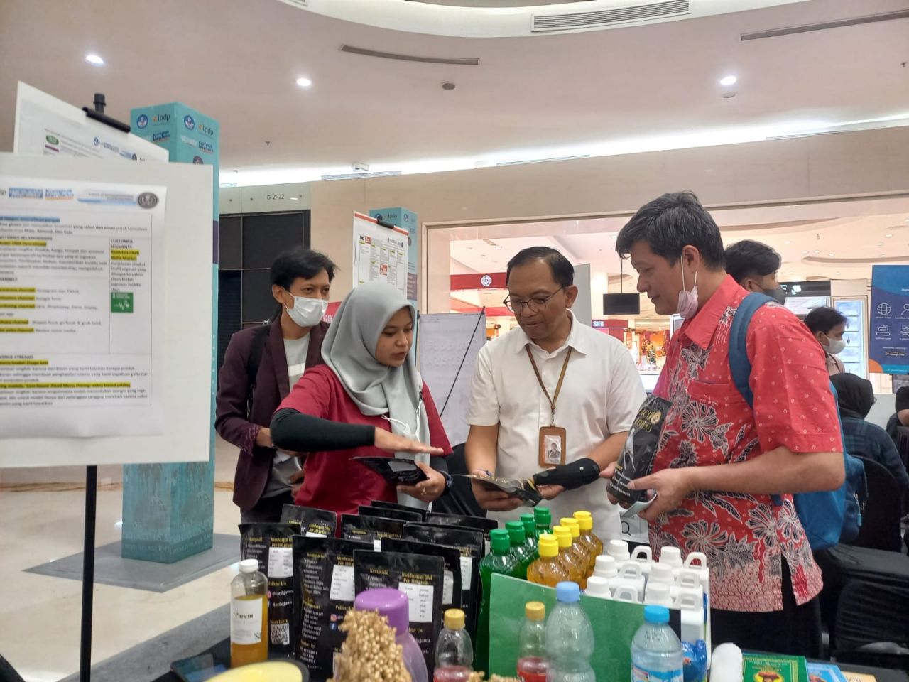 Universitas Ciputra Adakan Launching Day  WMK, Pamerkan 120 Enterpreneur Baru
