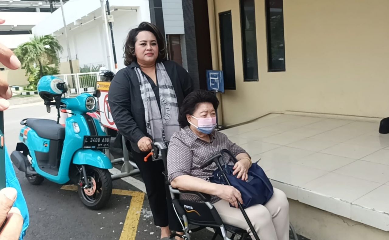 Nenek 82 Tahun Mencari Keadilan, Dituduh Gelapkan Uang yang Sudah Dikembalikan