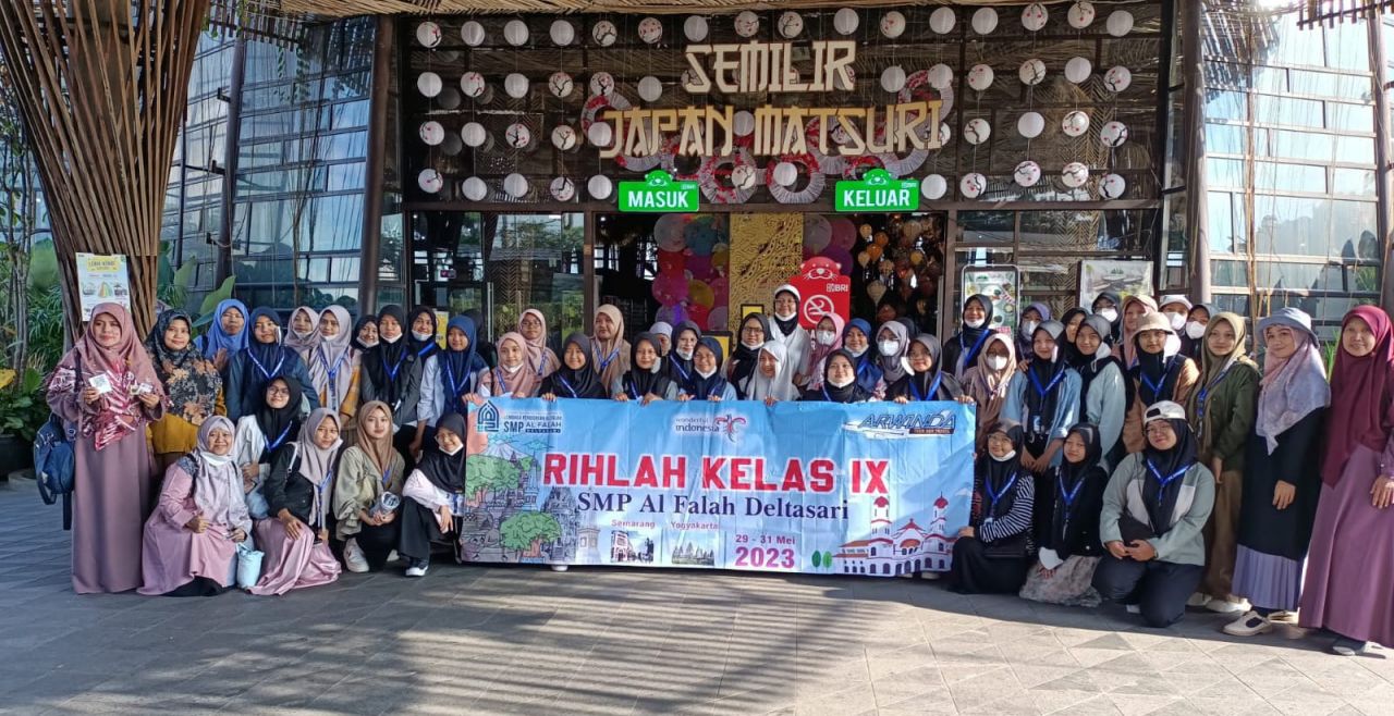 Kemeriahan Rihlah Kelulusan SMP Al Falah Deltasari Sidoarjo
