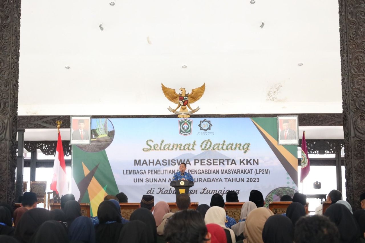 Mahasiswa UIN Sunan Ampel Surabaya KKN di Lumajang, Perhatikan Pesan Cak Thoriq!