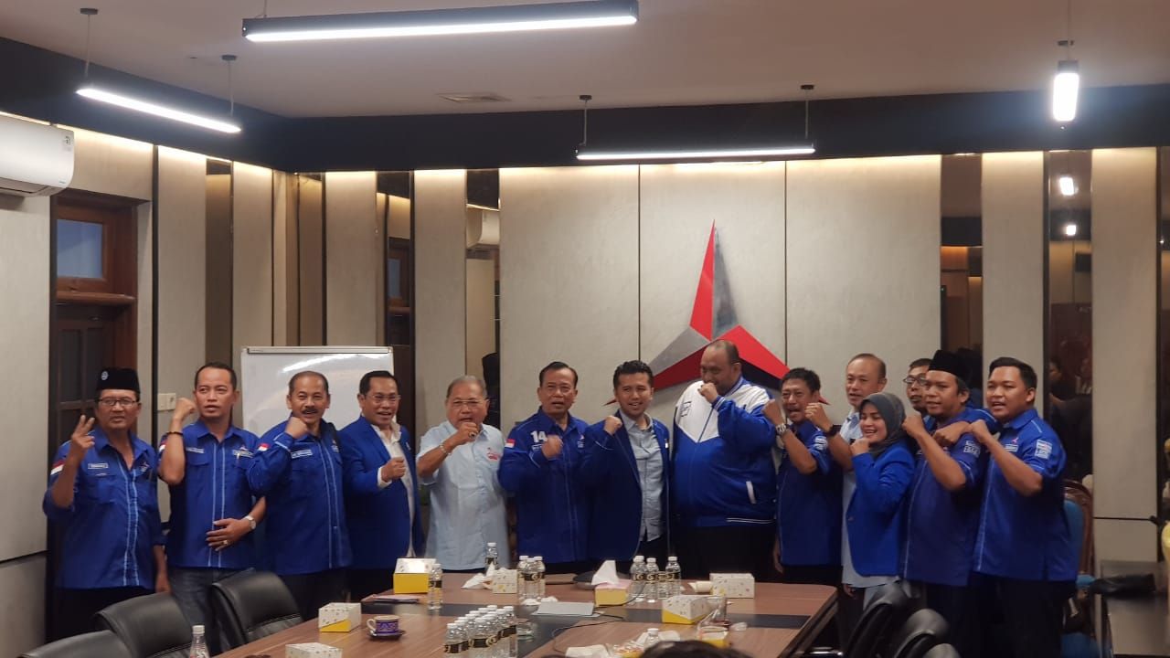 Emil Dardak Serukan Kader Demokrat Jatim Tidur di Dapil, Kuatkan Street Media
