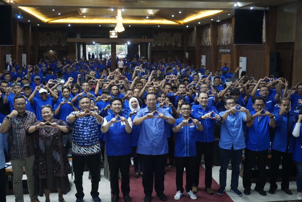 SBY Isyaratkan Usung Khofifah - Emil di Pilgub Jatim 2024