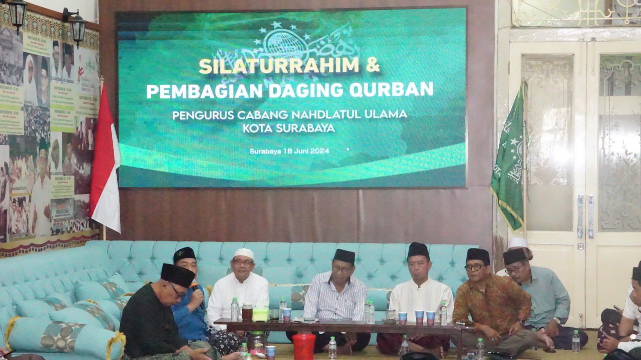 PCNU Surabaya Salurkan Ribuan Paket Daging Kurban
