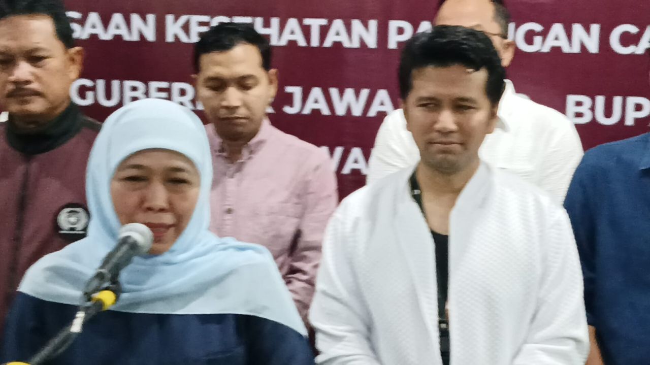 Khofifah-Emil Jalani Tes Kesehatan di Graha Amerta RSUD dr Soetomo