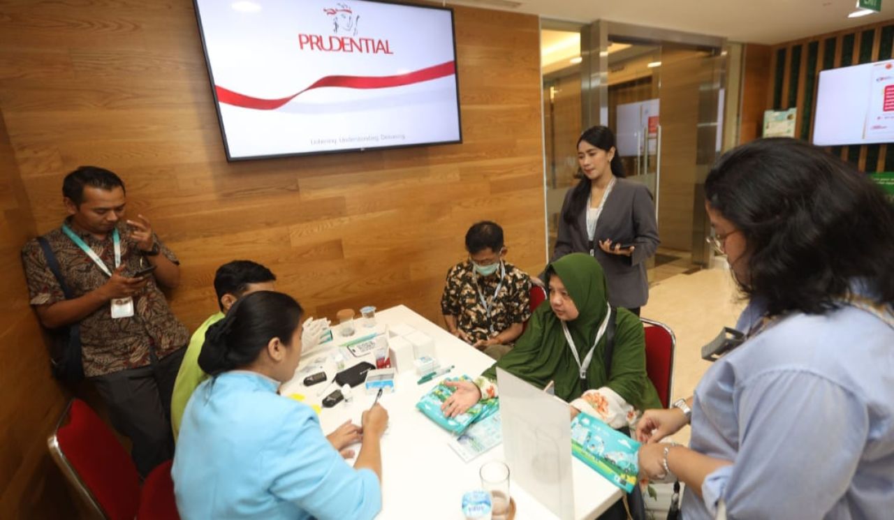 PT Prudential Syariah Beri Pemeriksaan Kesehatan Gratis di Hari Pelanggan Nasional