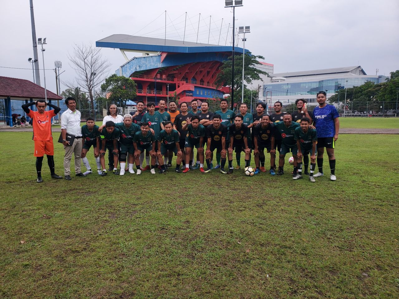 Untuk Persatuan, PWI Malang dan PWI Surabaya Gelar Silaturahmi Fun Football