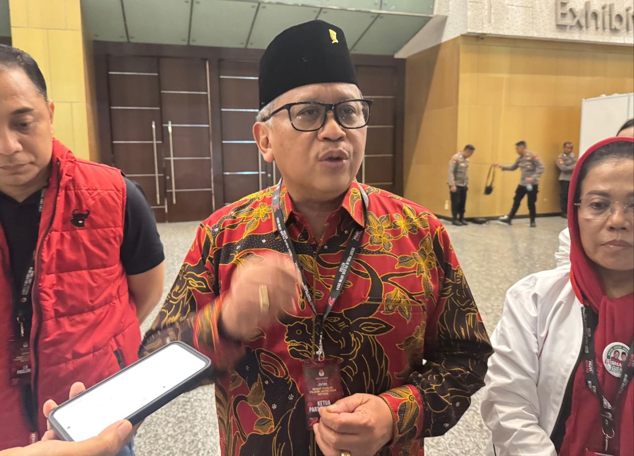 Puji Gagasan Risma - Gus Hans saat Debat Publik, Sekjen PDIP: Konkret dan Membumi