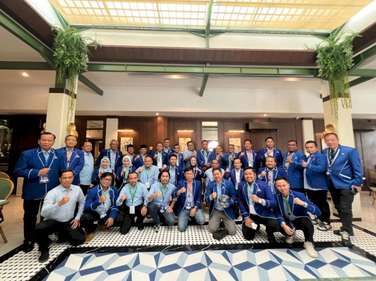 Ketua DPC Demokrat se-Jatim solid mendukung AHY dan SBY sebagai Ketum dan Ketua Majelis Tinggi Partai Demokrat periode 2025-2030. (Foto: ist)