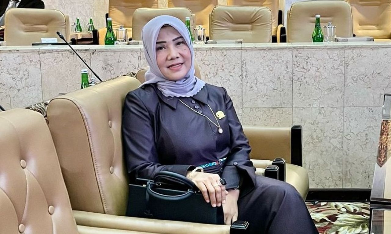 Anggota Pansus LKPJ DPRD Jatim Laili Abidah Soroti 2 IKU Belum Maksimal