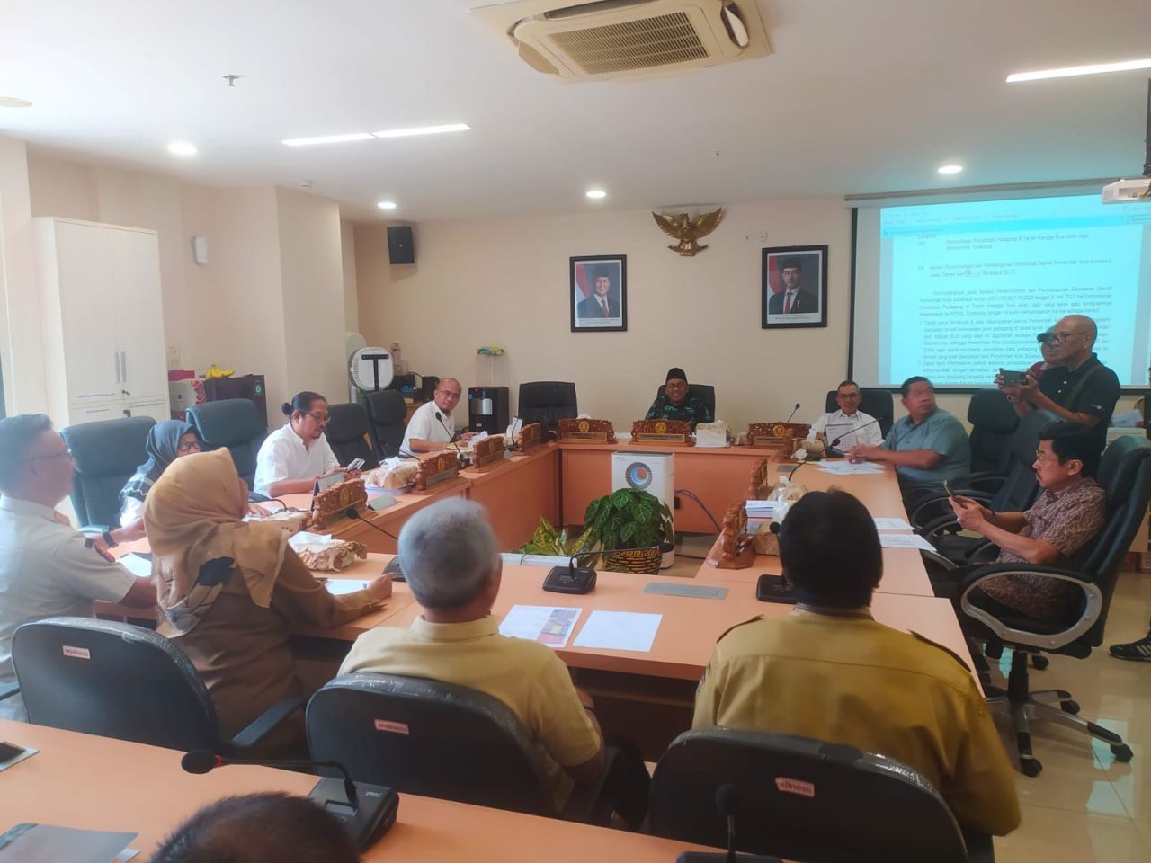 Hearing Soal Penertiban Pasar Mangga Dua, Wartawan Dilarang Meliput