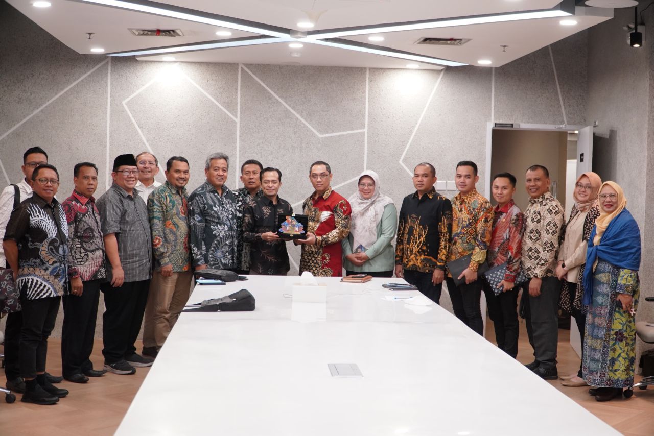 DPRD Jatim Soroti Pentingnya Regulasi Tegas Tanggulangi Judol dan Pinjol Ilegal
