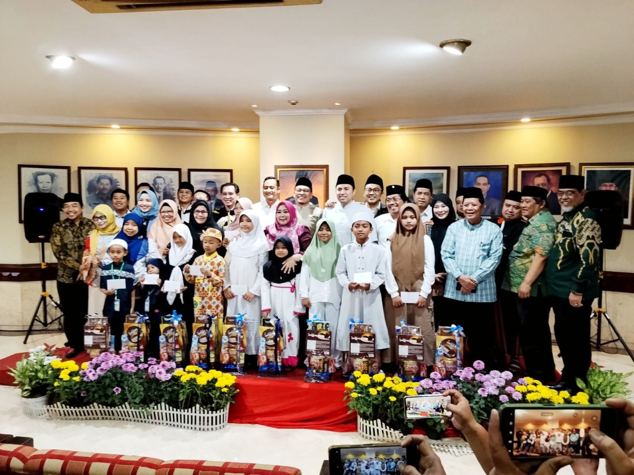 Buka Bersama Anak Yatim, DPRD Surabaya Ajak Tingkatkan Kepedulian Sosial