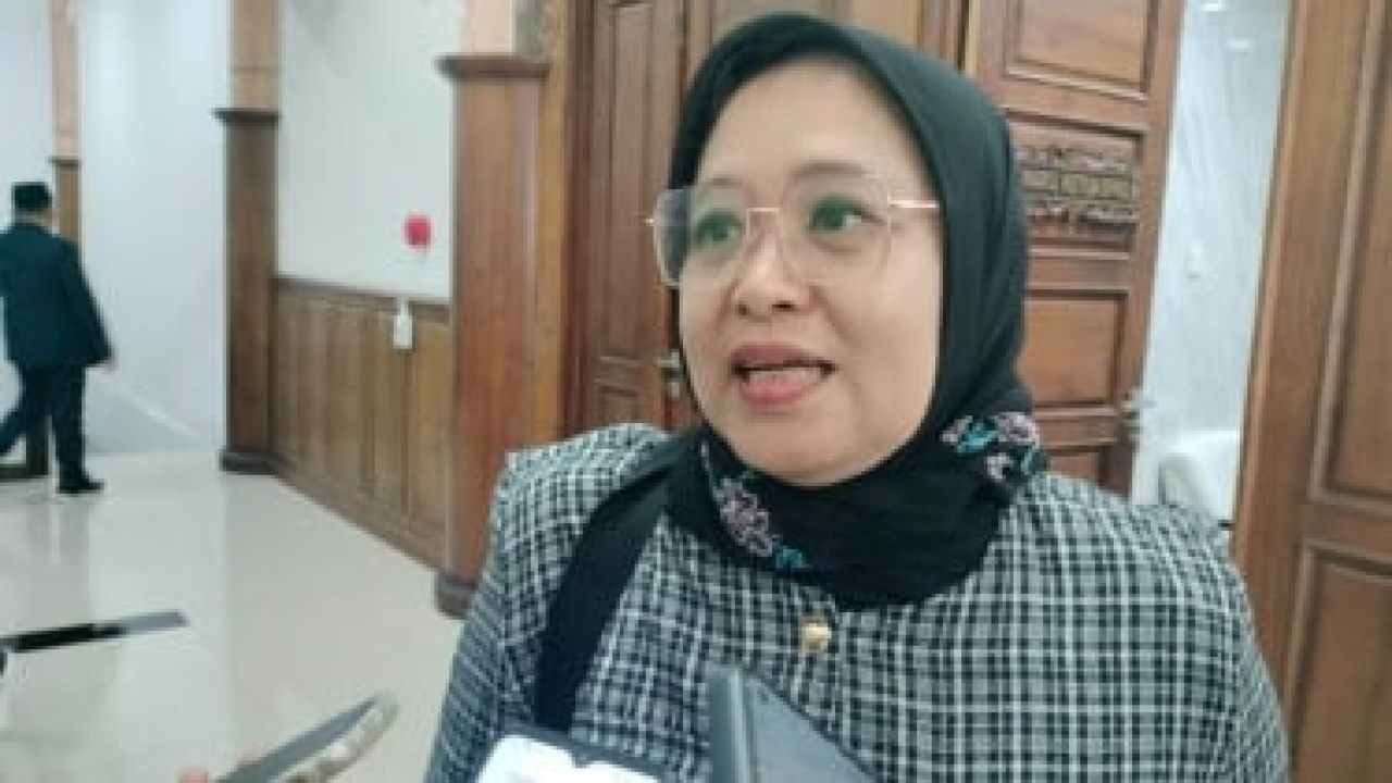 Anggota Komisi B DPRD Jatim dari Fraksi PDI Perjuangan, Erma Susanti. (Foto: ist)