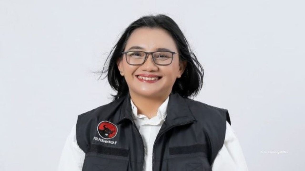 Anggota Fraksi PDI Perjuangan DPRD Jatim, Diana AV Sasa. (Foto: ist)
